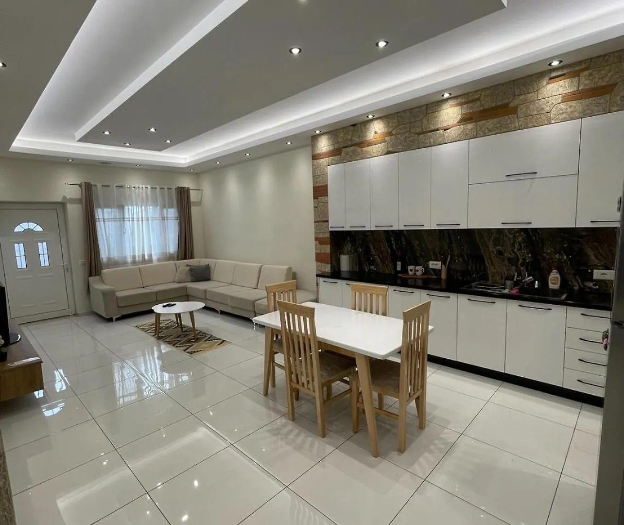 Franco Apartments Tirana
